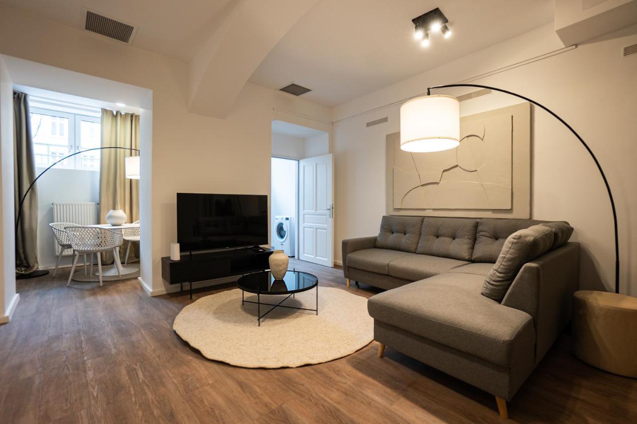 Stylish Apartment With Dedicated Working Space And Super King-Size Bed Located Between City Centre And Donau River Viena Exterior foto