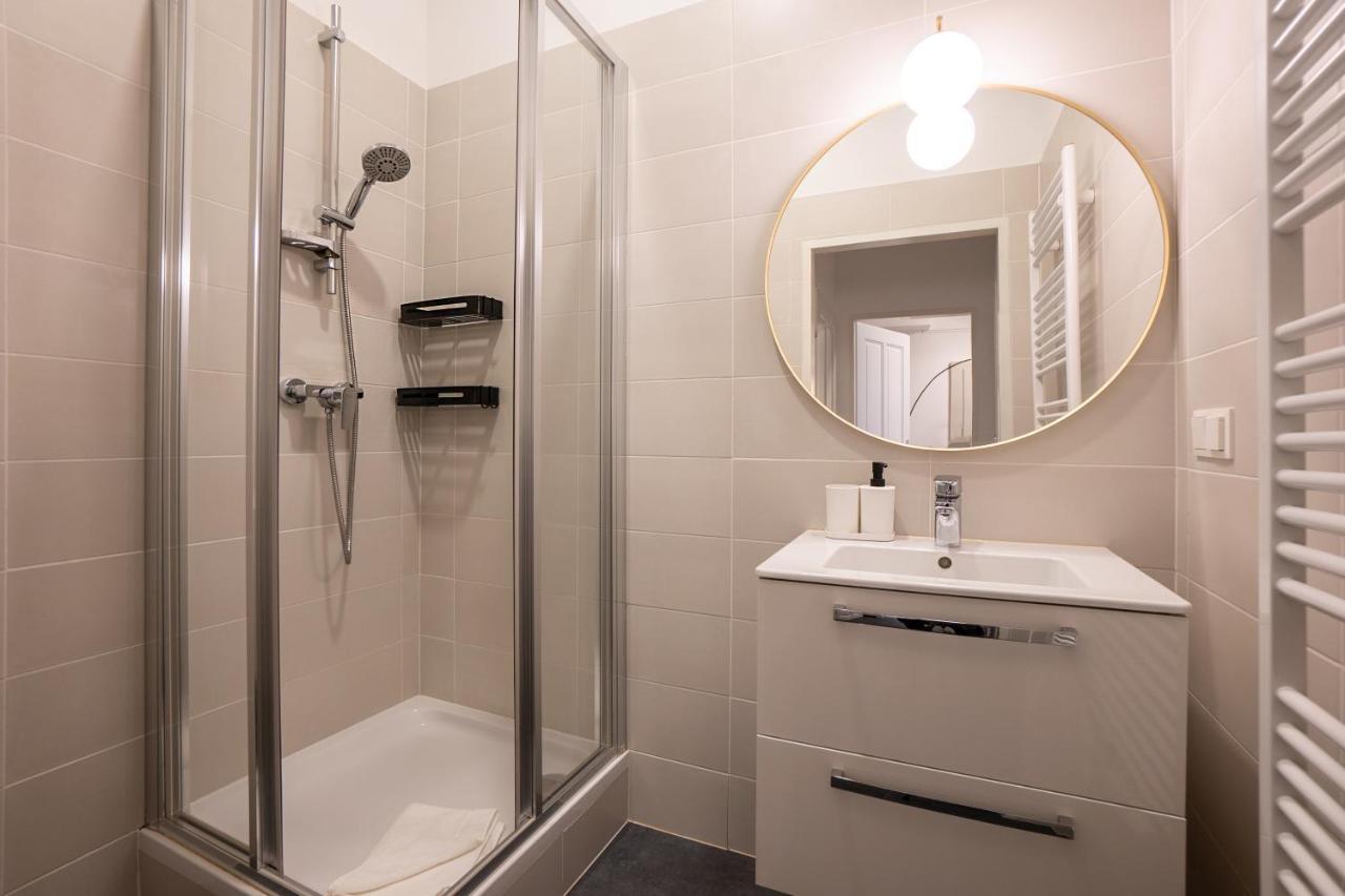 Stylish Apartment With Dedicated Working Space And Super King-Size Bed Located Between City Centre And Donau River Viena Exterior foto